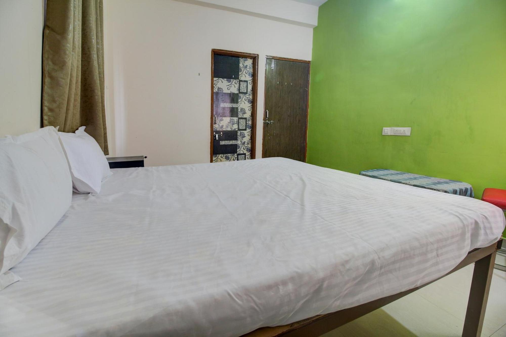 Hotel O Elite Inn Koradi Exterior photo