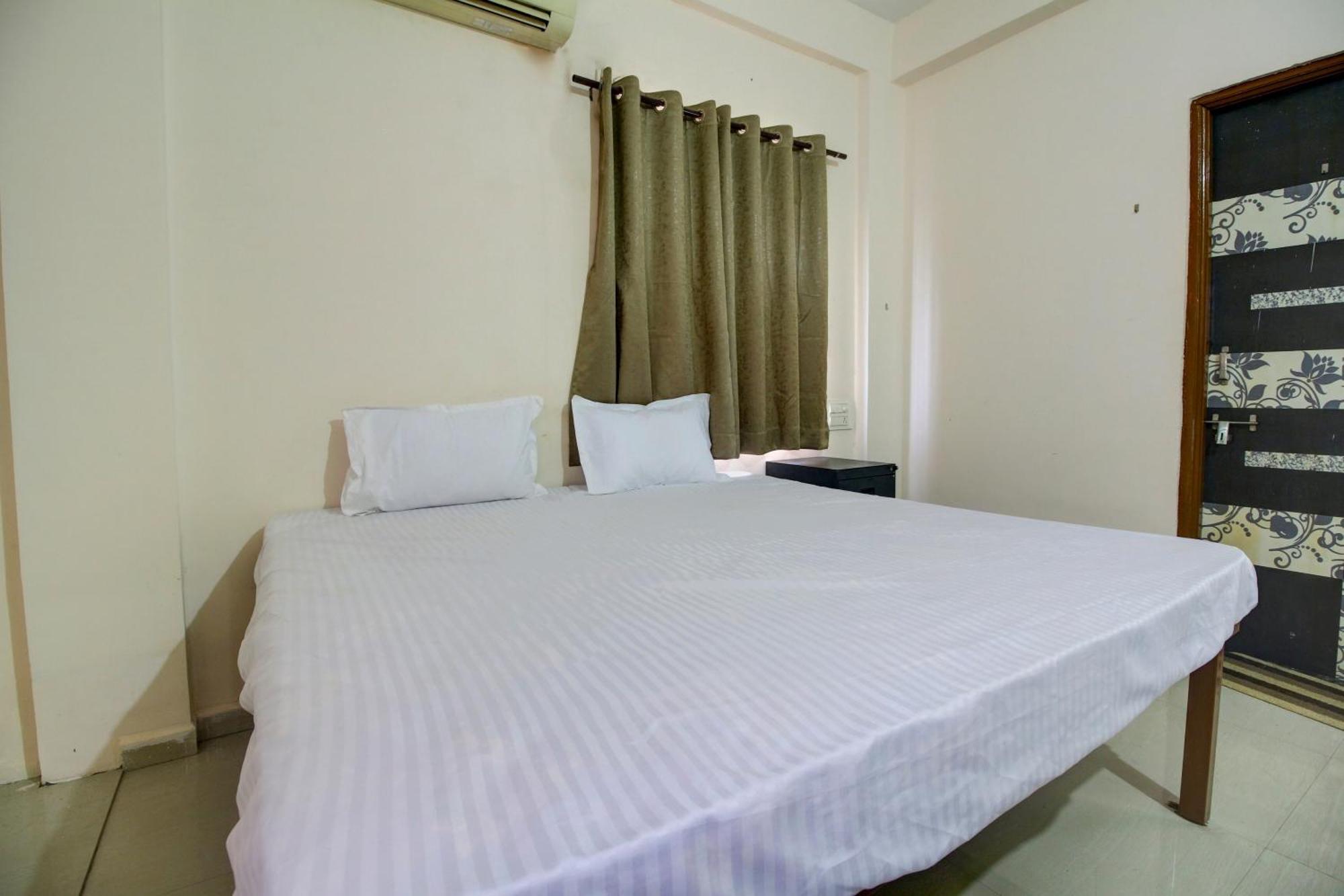 Hotel O Elite Inn Koradi Exterior photo