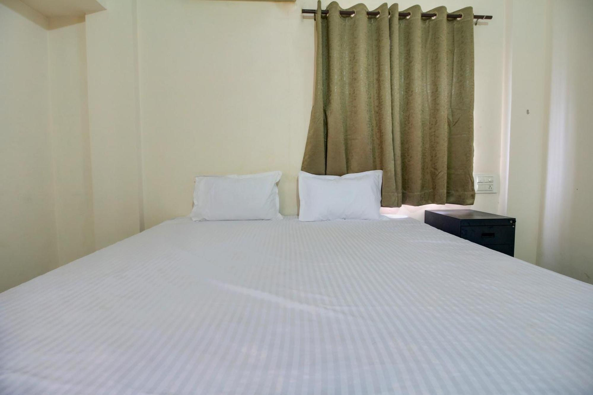 Hotel O Elite Inn Koradi Exterior photo