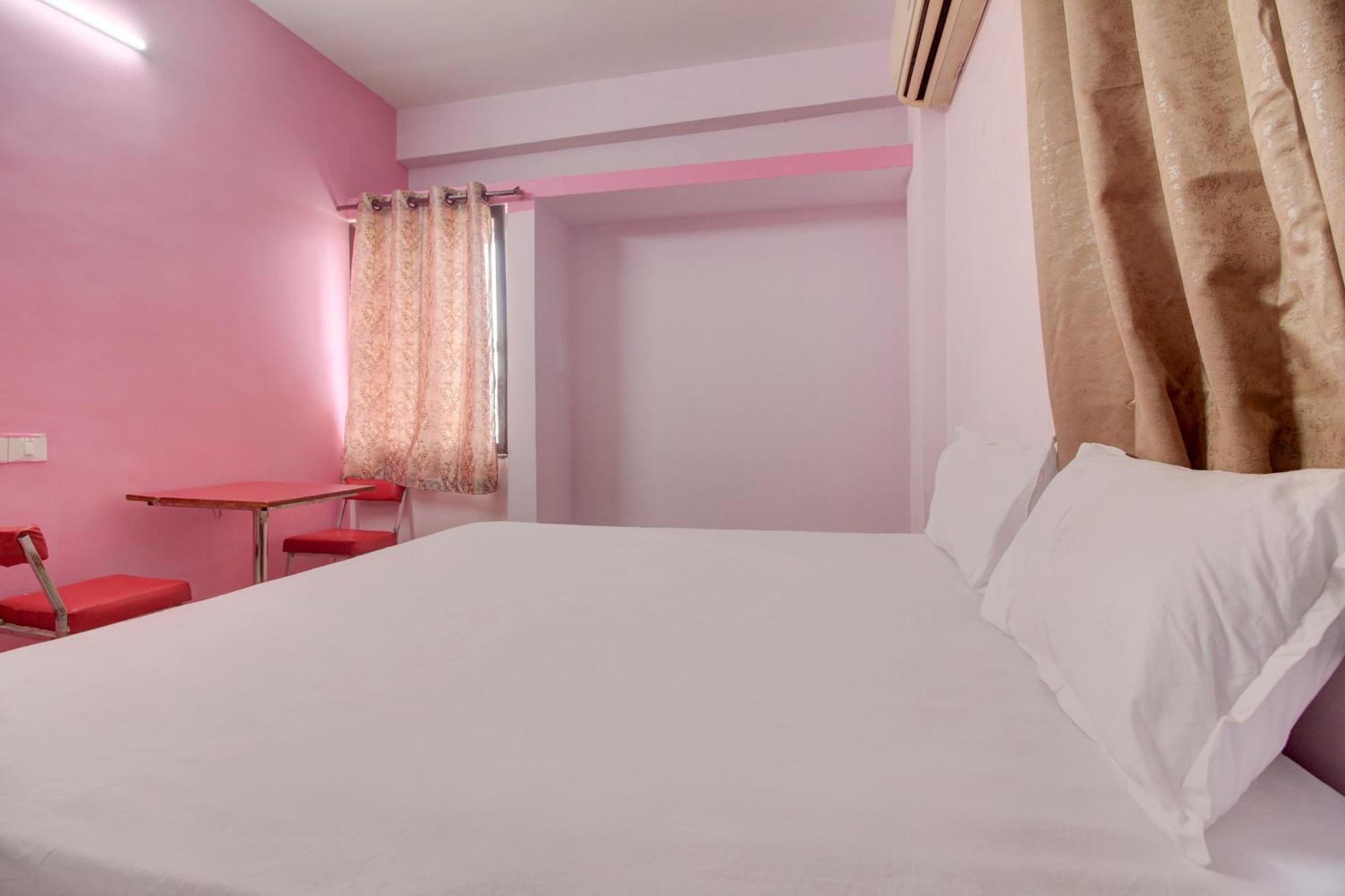 Hotel O Elite Inn Koradi Exterior photo